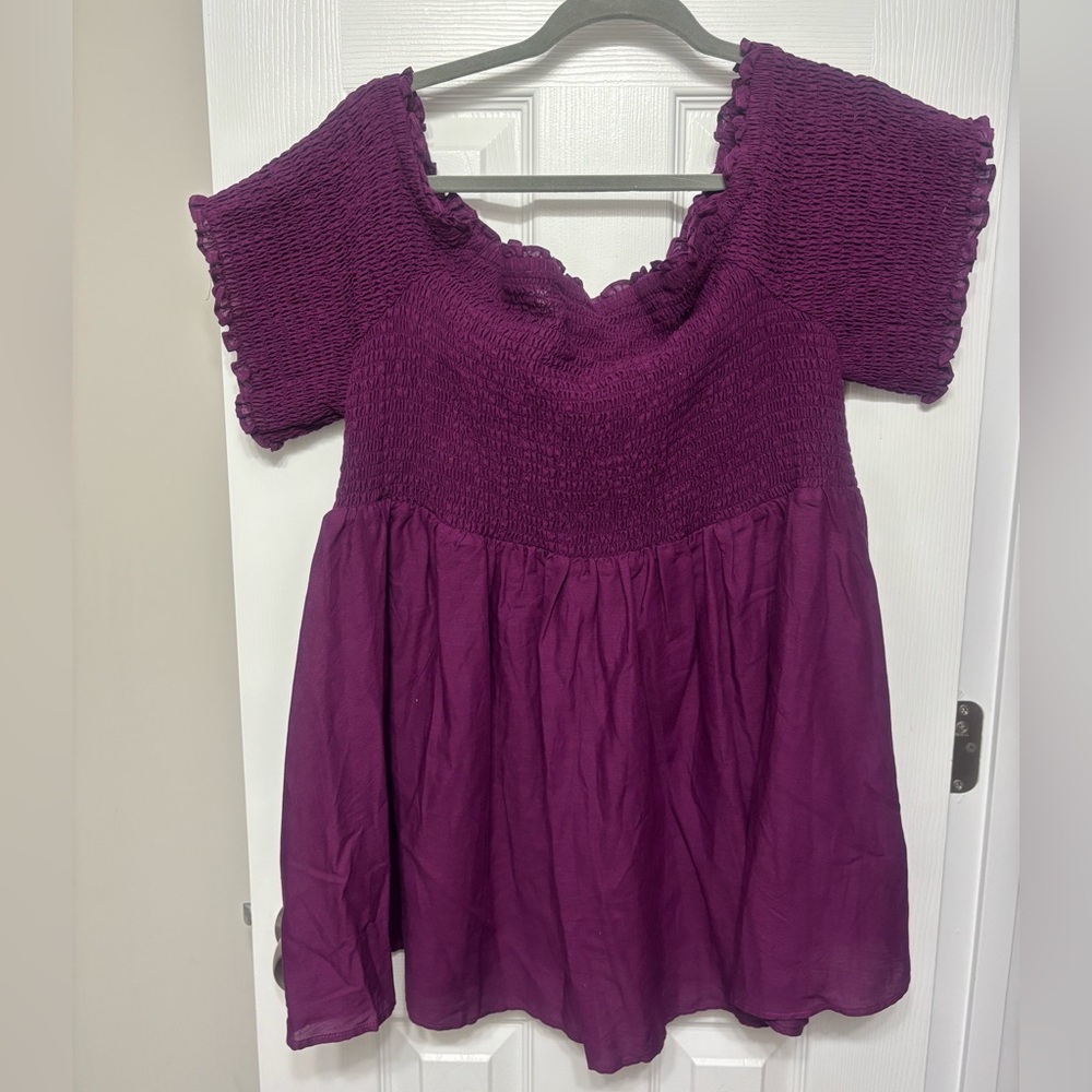 NWT Torrid top SZ 4X in excellent condition